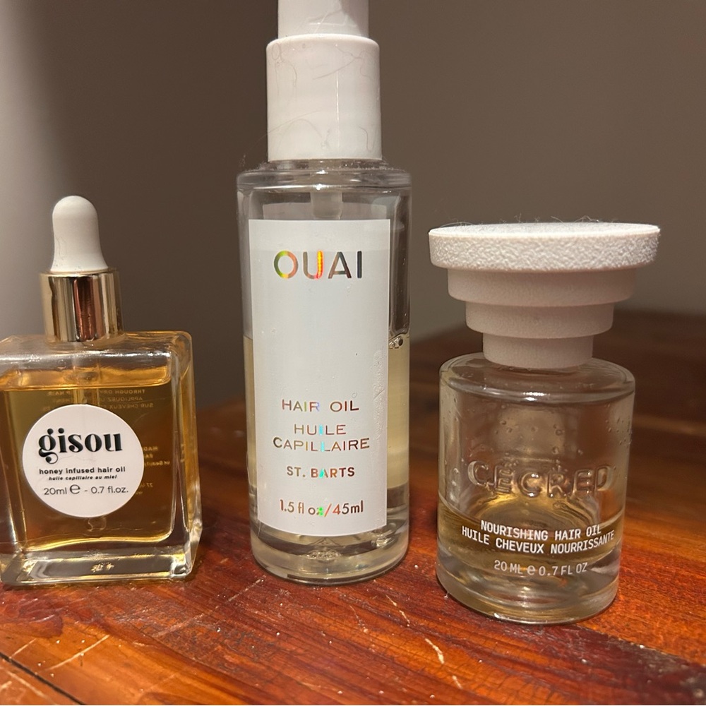 OUAI Hair Oil - Clear and White